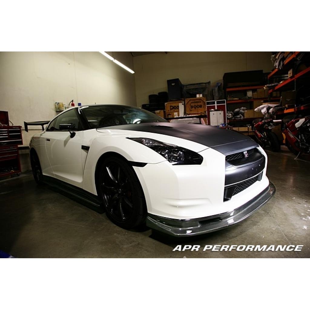 Karbonový front airdam APR pre Nissan GT-R