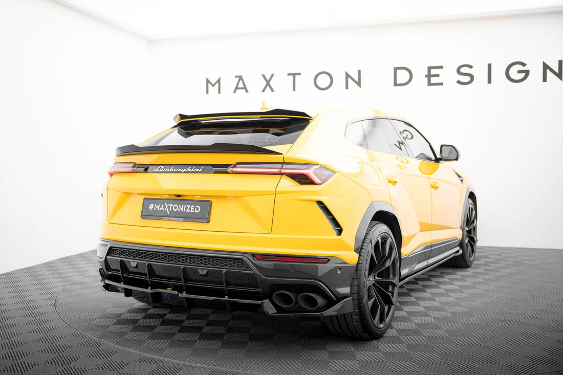 Zadný spodný spoiler Lamborghini Urus (2018–2024) ABS Gloss Black