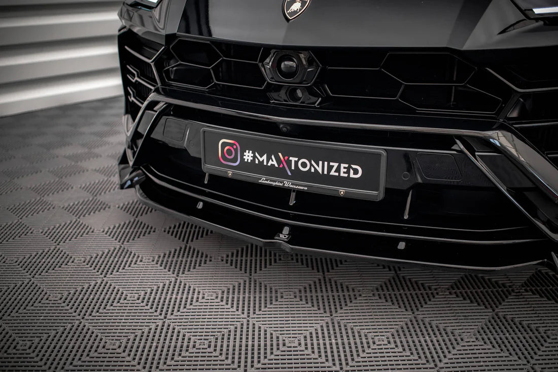Predný splitter V.1 Lamborghini Urus (2018–2024) ABS Gloss Black