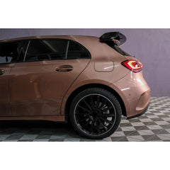 Strešný spojler pre Mercedes A-Class W177 Hatchback SE (2018+) – A45 Design Piano Black